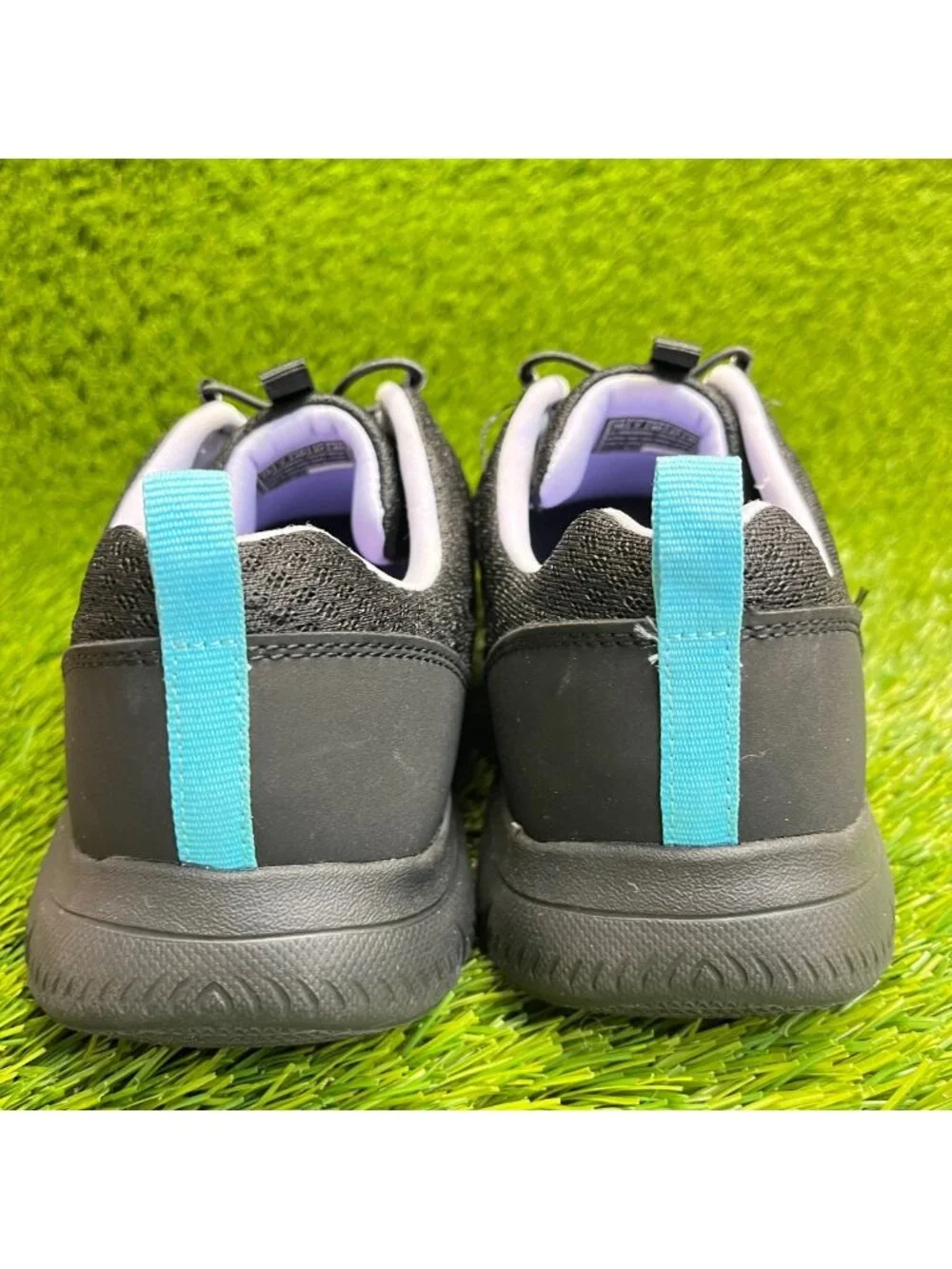 Skechers please review